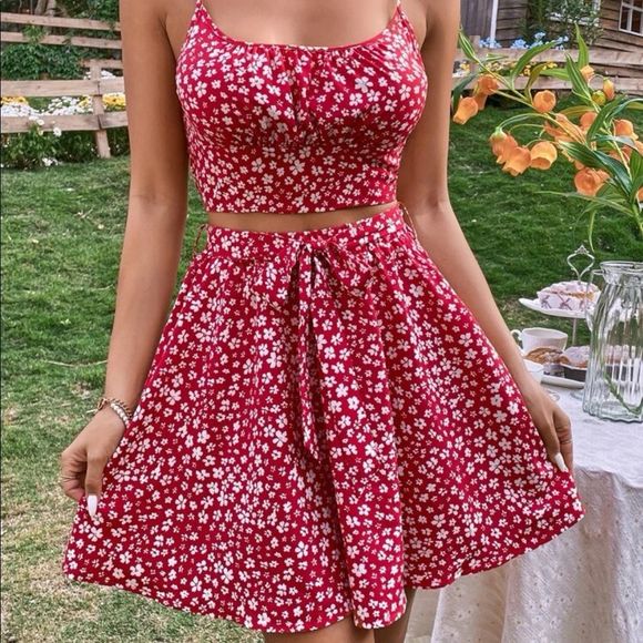 SHEIN Dresses & Skirts - SHEIN | Floral 2 Piece Set Skirt & Tank Top